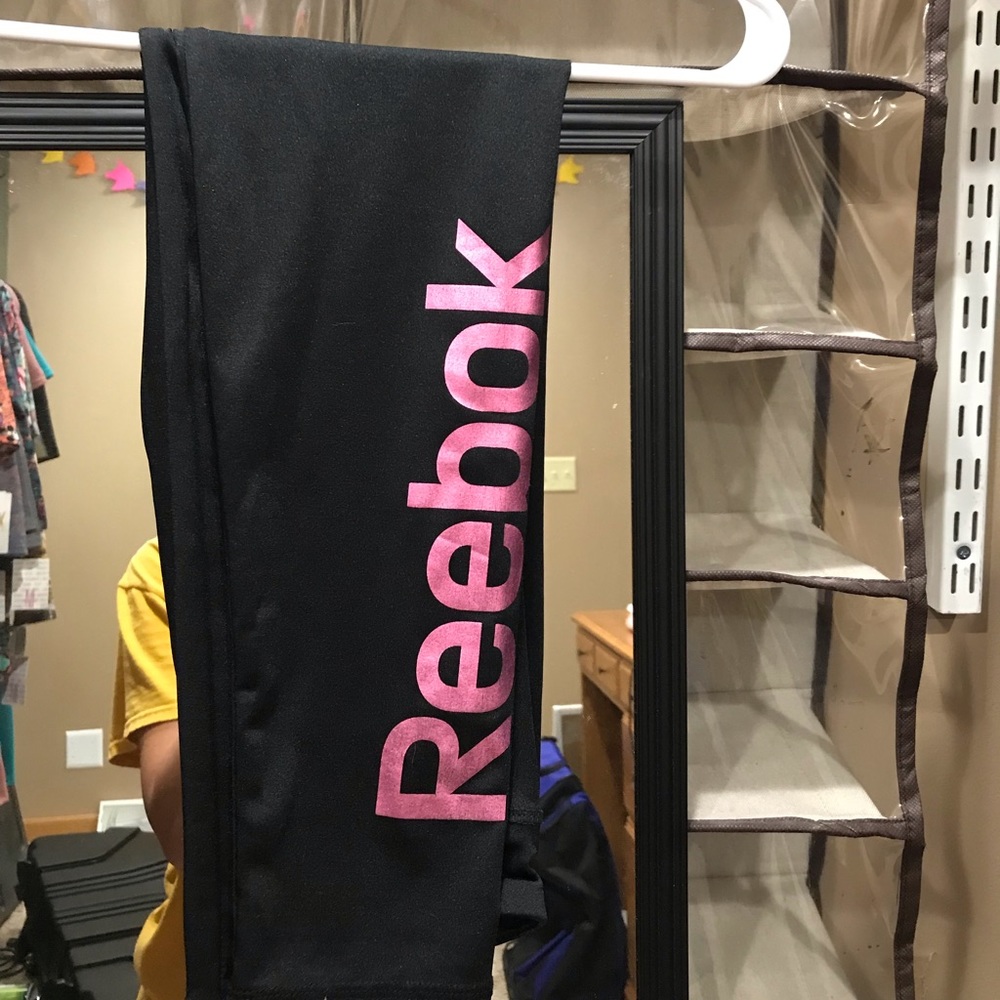 Youth Reebok leggings size L (12)
